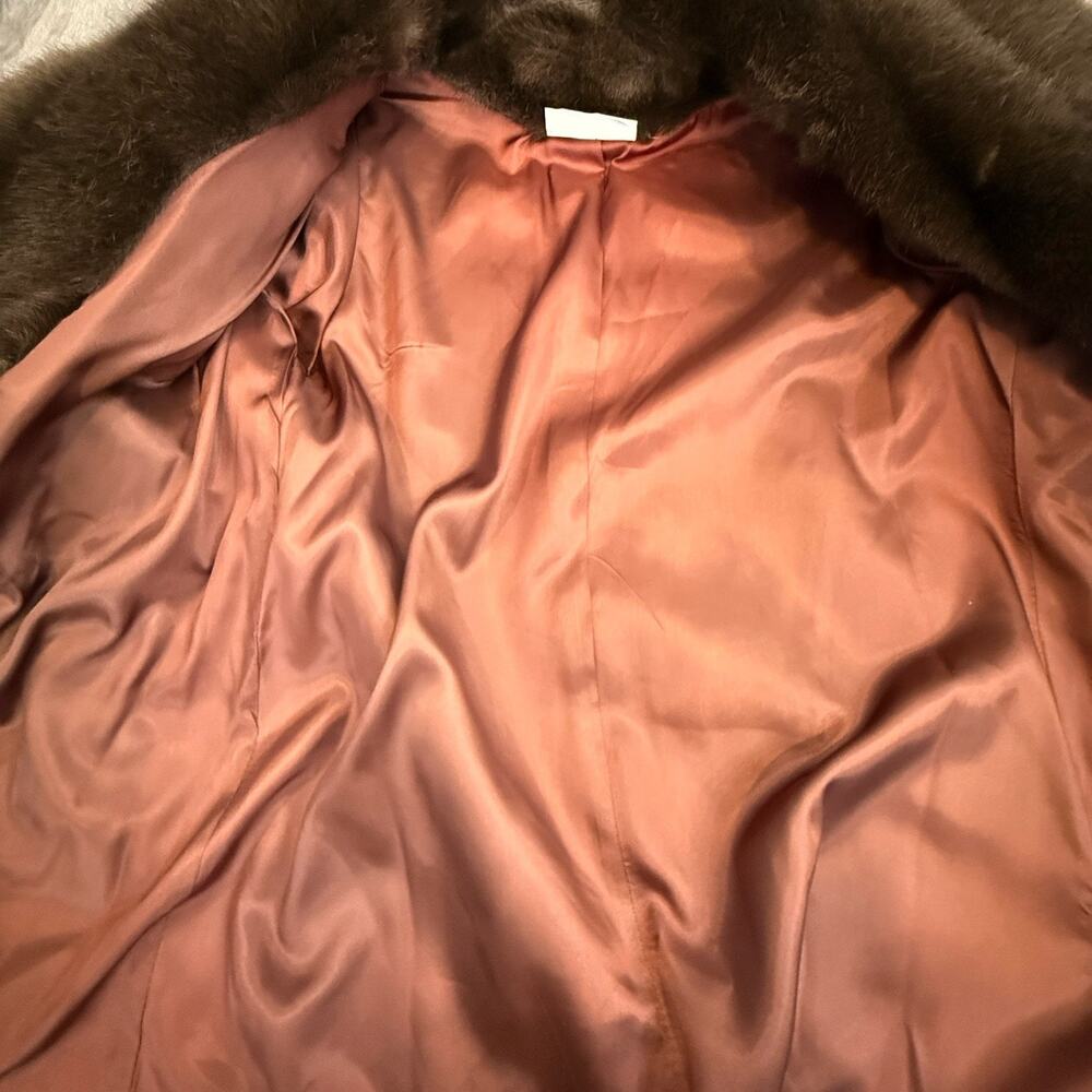 Authentic Vintage Mink Fur Coat – Rich Espresso Brown, Timeless Luxury, Size 8 - Picture 14 of 15